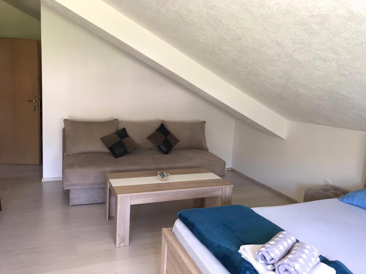 Apartmani Dino Благай Экстерьер фото